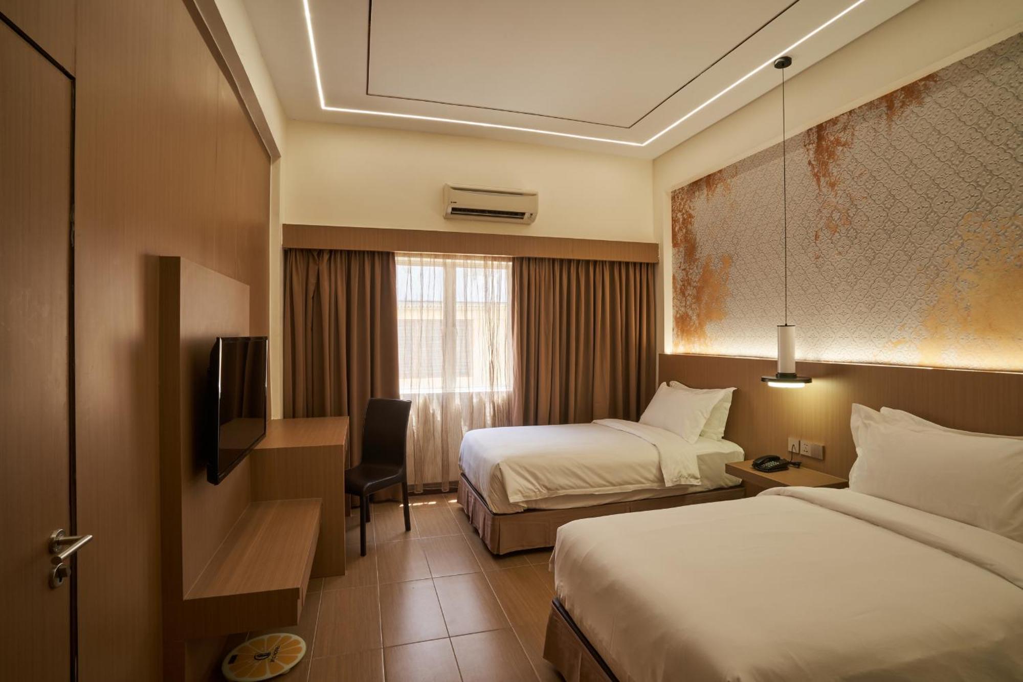 Btc Hotel Malacca ภายนอก รูปภาพ
